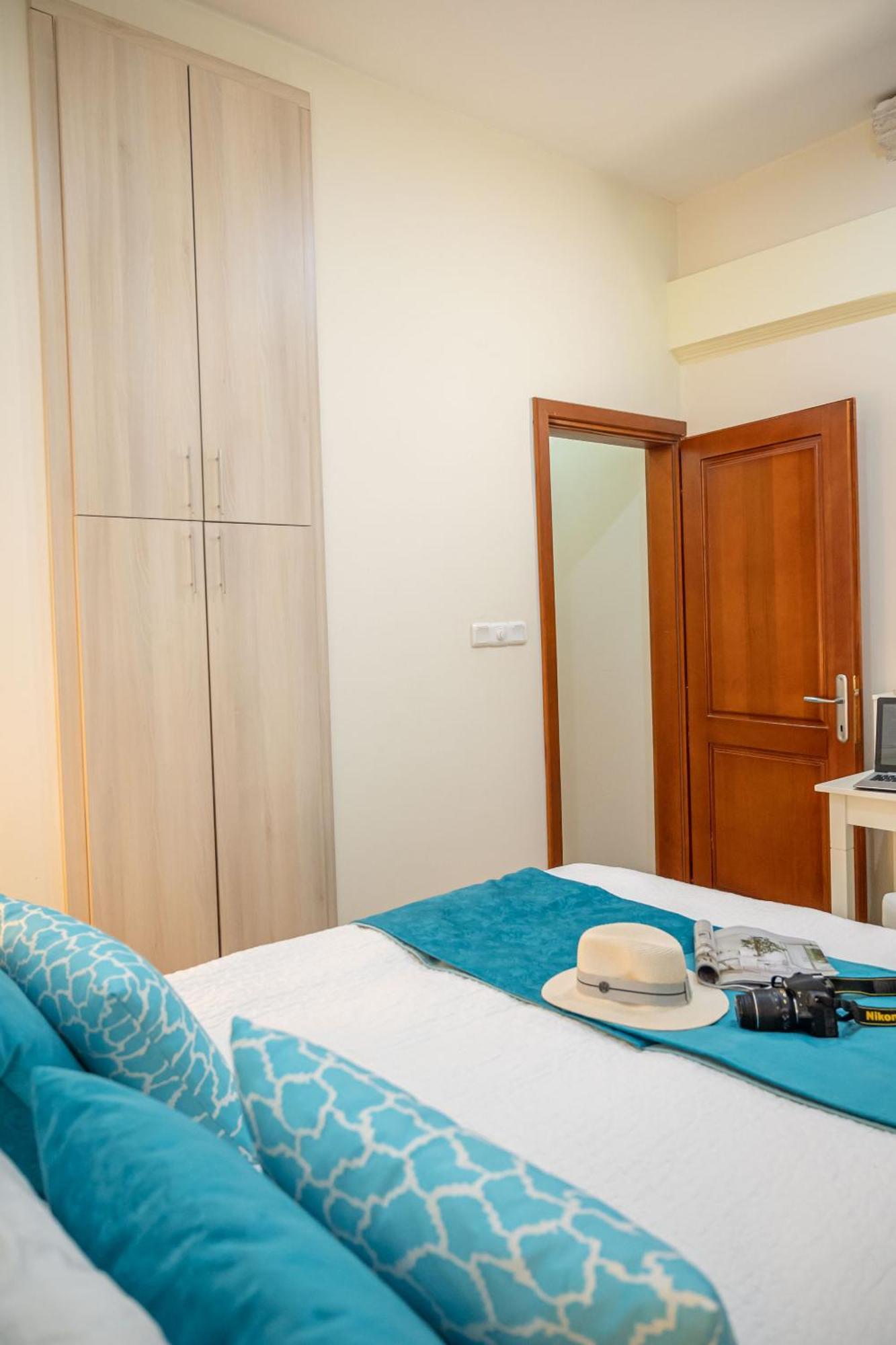 La Dolce Vita Apartment コトル 部屋 写真